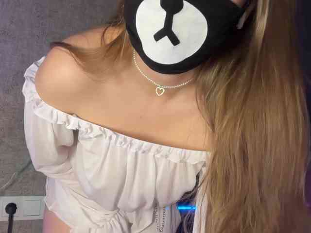 Tvoy_Medvezhenok webcam