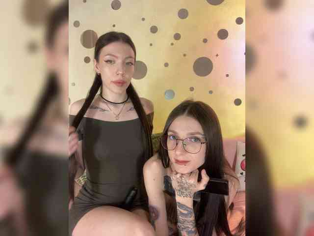 hidear000 Live Webcam on BongaCams