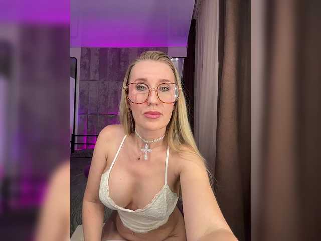 эросцена MizzEva