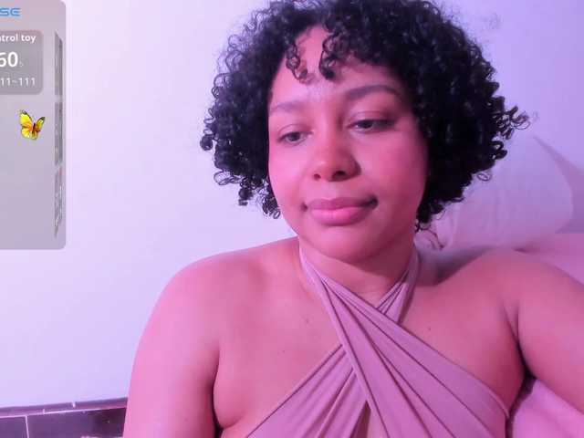 electric-bae's BongaCams show and profile