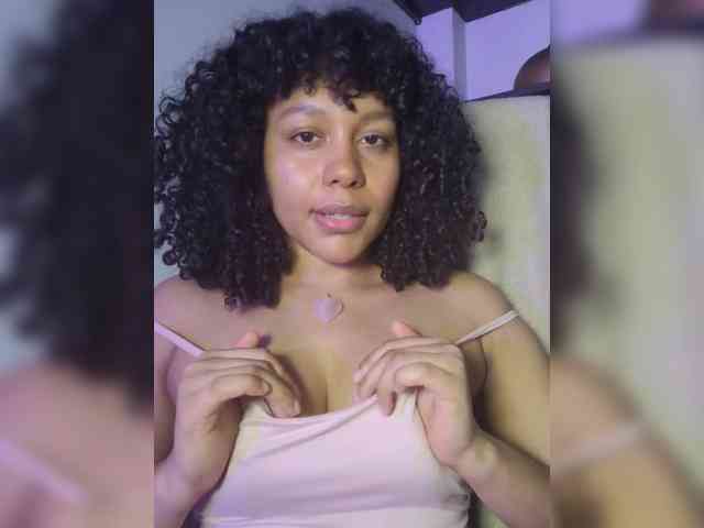 Electric_Bae webcam