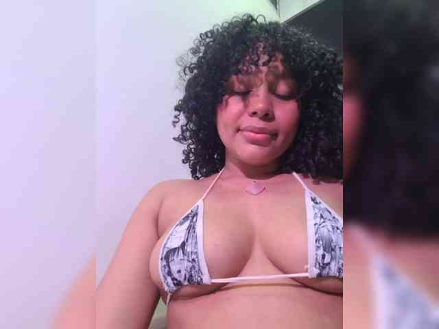 Electric_Bae webcam