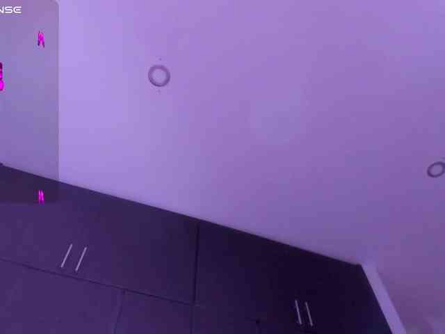 Electric_Bae webcam