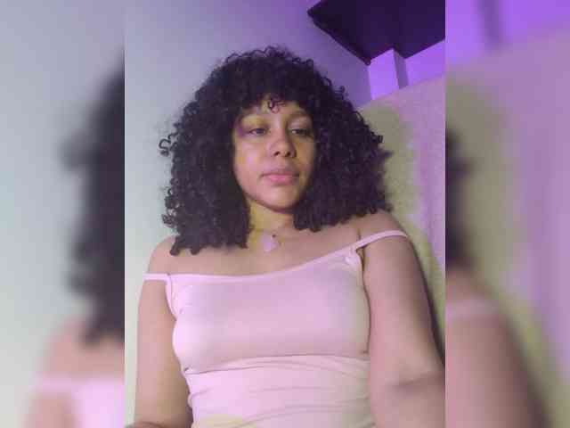 Electric_Bae webcam