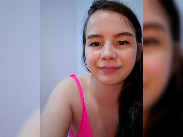 Lona-S's BongaCams show and profile