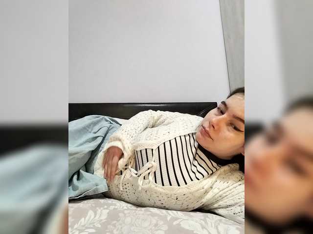 Lona-S's BongaCams show and profile