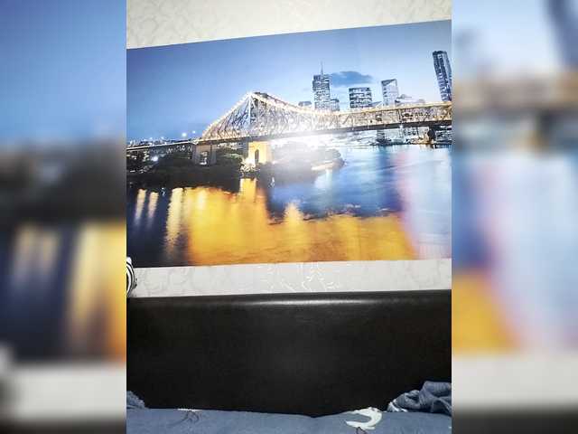 Lona-S's BongaCams show and profile