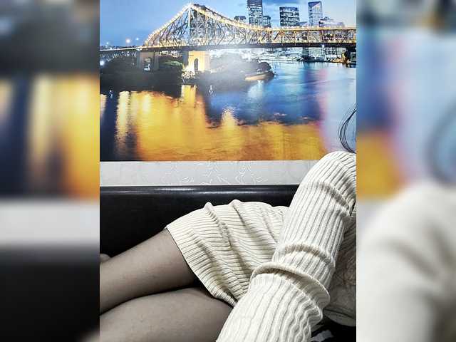 Lona-S's BongaCams show and profile