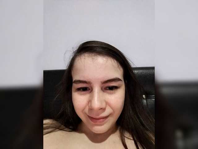 Lona-S's BongaCams show and profile