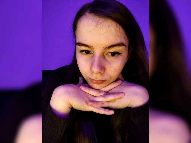 Lona-S's BongaCams show and profile