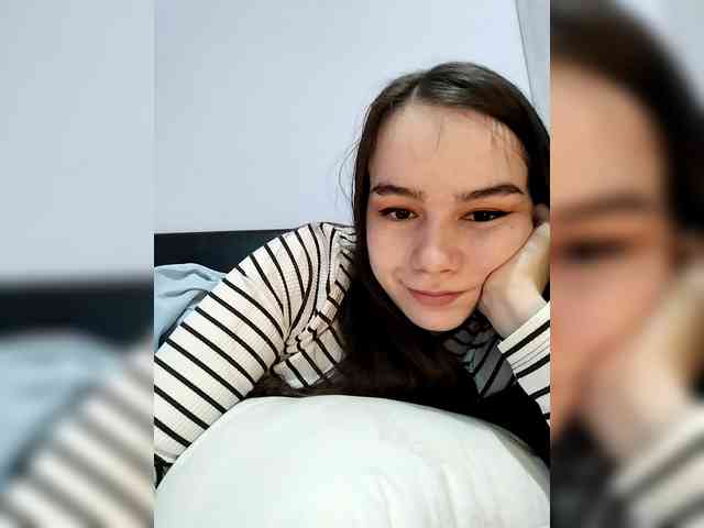 Lona-S Live Webcam on BongaCams