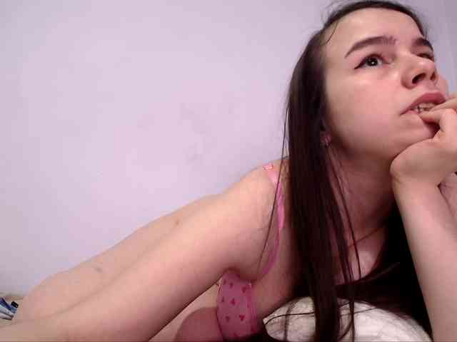 Lona-S Live Webcam on BongaCams