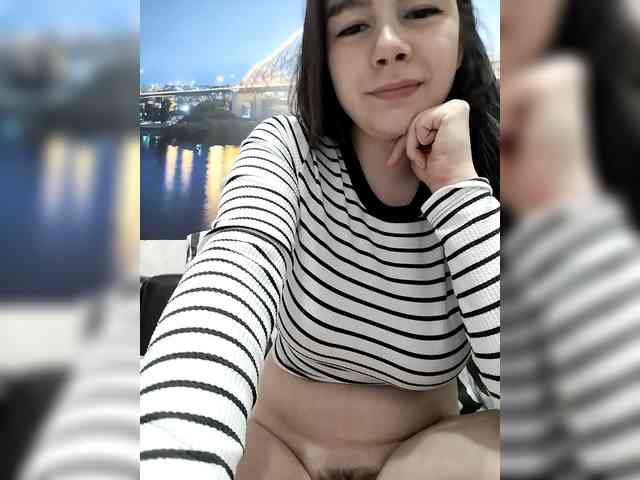 Lona-S Live Webcam on BongaCams