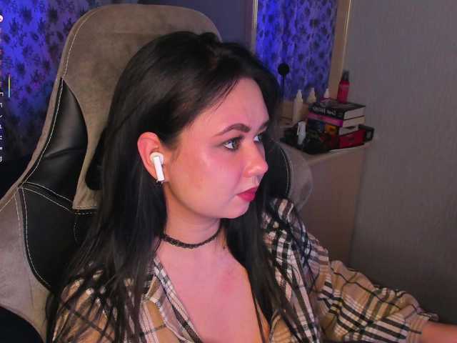 -Carolina-'s BongaCams show and profile