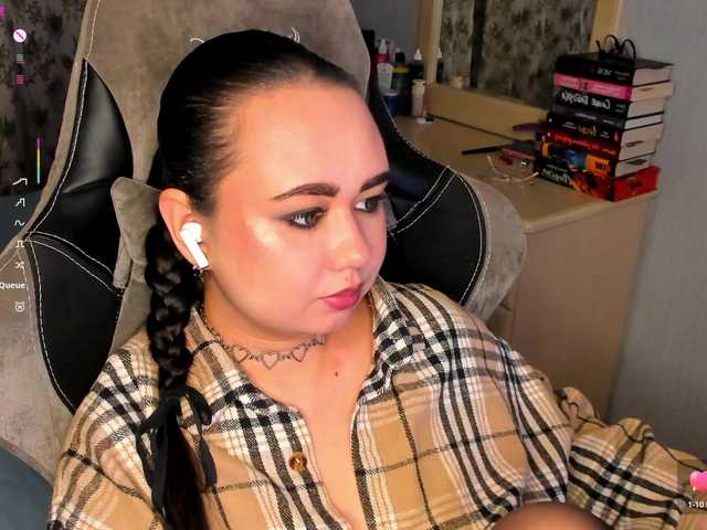 -Carolina-'s BongaCams show and profile