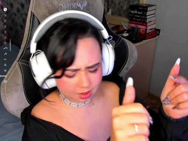 -Carolina-'s BongaCams show and profile