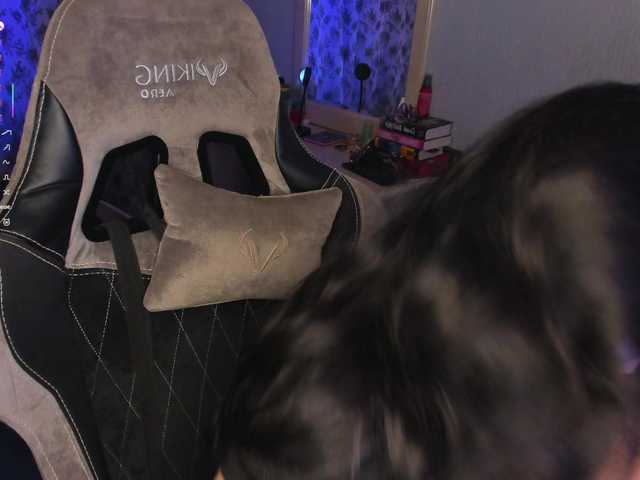 -Carolina-'s BongaCams show and profile