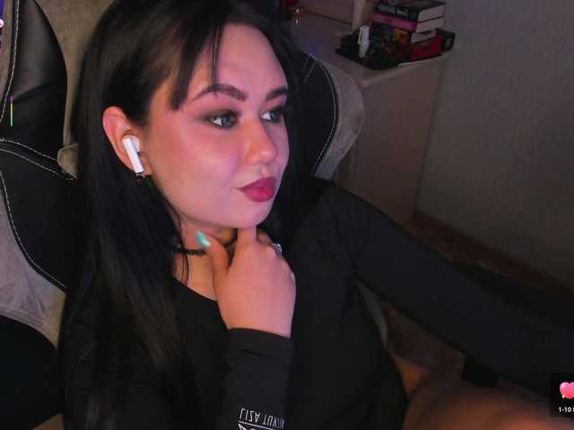 -Carolina-'s BongaCams show and profile