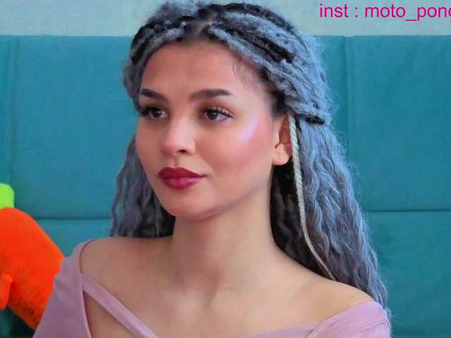 life-choco's BongaCams show and profile