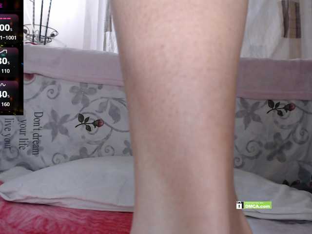 Angelina-1-7's BongaCams show and profile