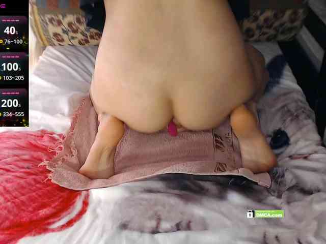Angelina-1-7 webcam