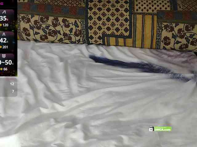 Angelina-1-7 webcam