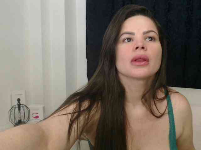 AliceBraga webcam