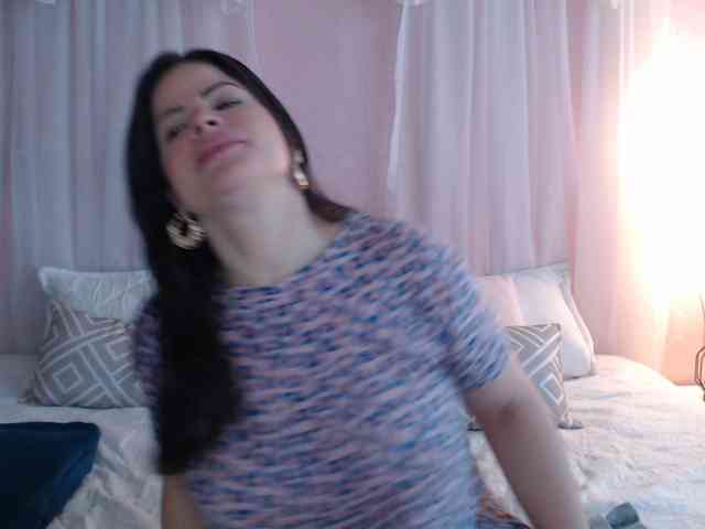 AliceBraga webcam
