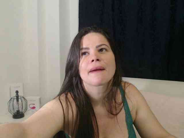 AliceBraga webcam