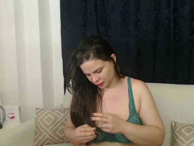 AliceBraga webcam