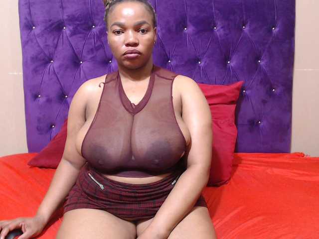 sexyeboncurvy chat room
