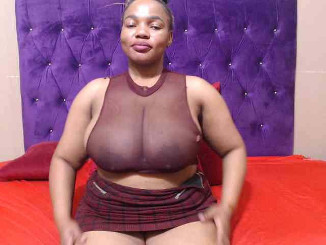 sexyeboncurvy