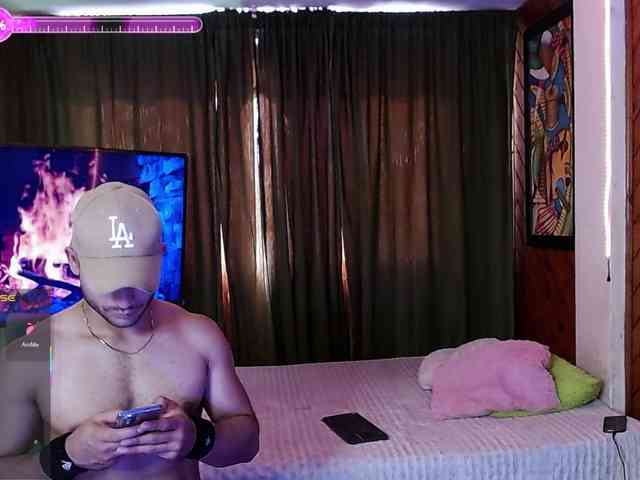 Steven-tyler Live Webcam on BongaCams