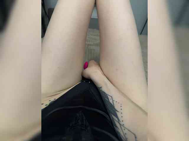 KirLove1 Live Webcam on BongaCams