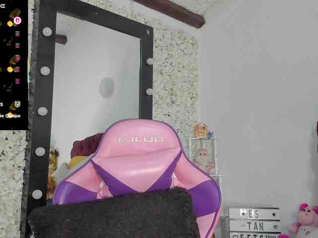 Jessica-Angel webcam