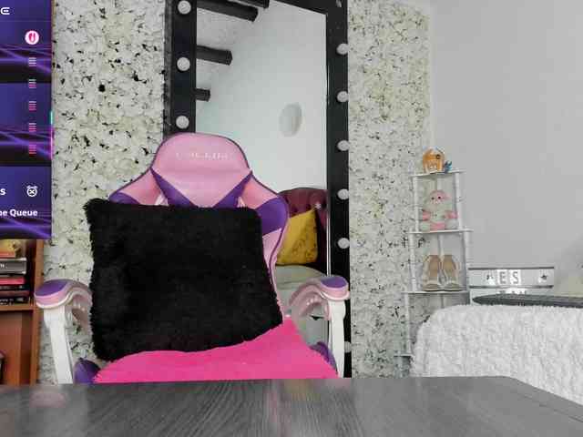 Jessica-Angel webcam