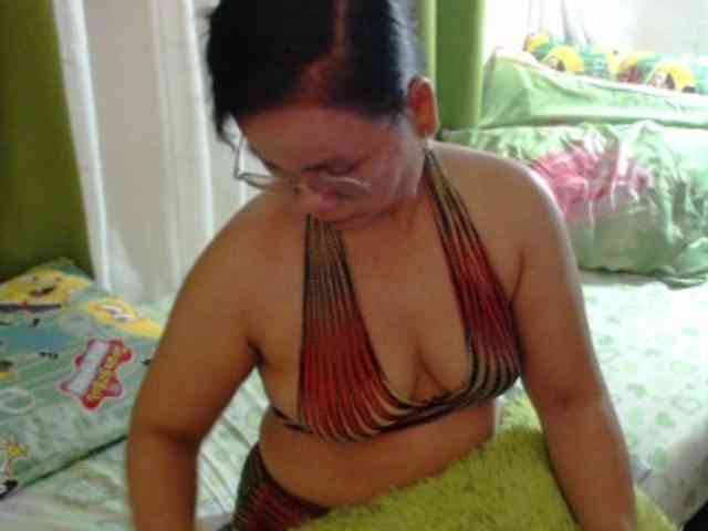 junglejen Live Webcam on BongaCams