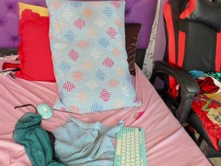 MargothClain Porn Show