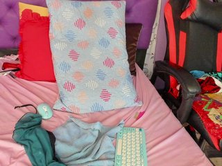 MargothClain Porn Show