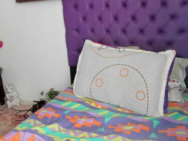 MargothClain's BongaCams show and profile