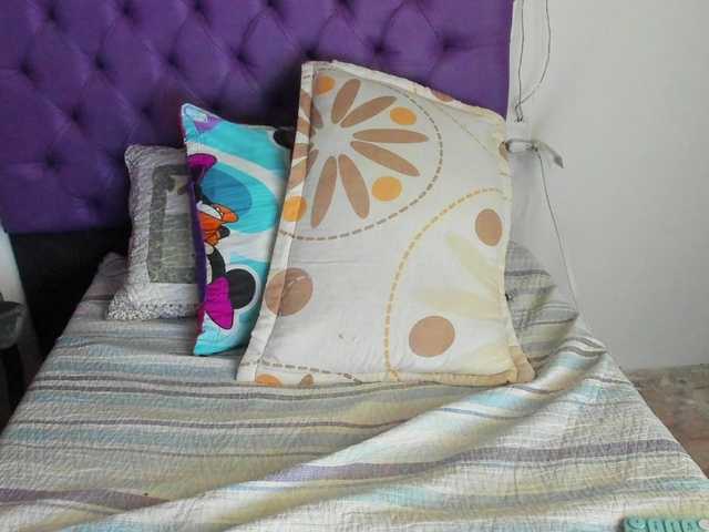 MargothClain's BongaCams show and profile