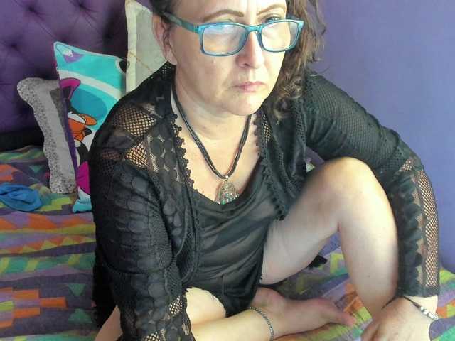 MargothClain's BongaCams show and profile