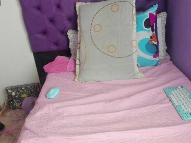 MargothClain's BongaCams show and profile