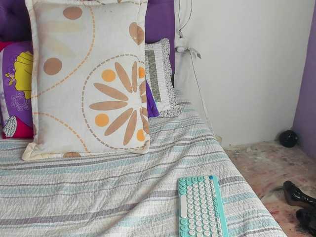 MargothClain's BongaCams show and profile