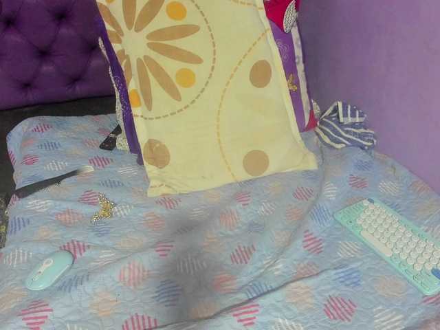 MargothClain's BongaCams show and profile