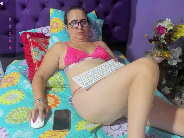 MargothClain webcam