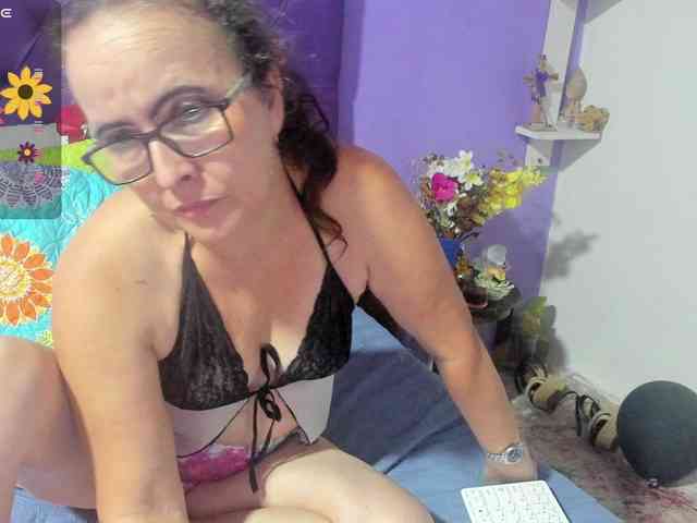 MargothClain webcam