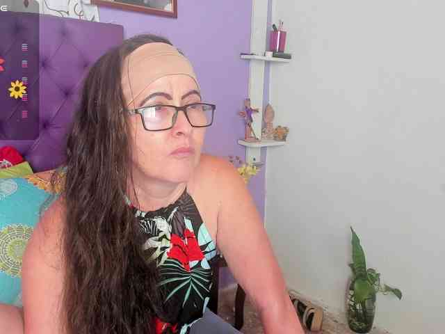 MargothClain webcam