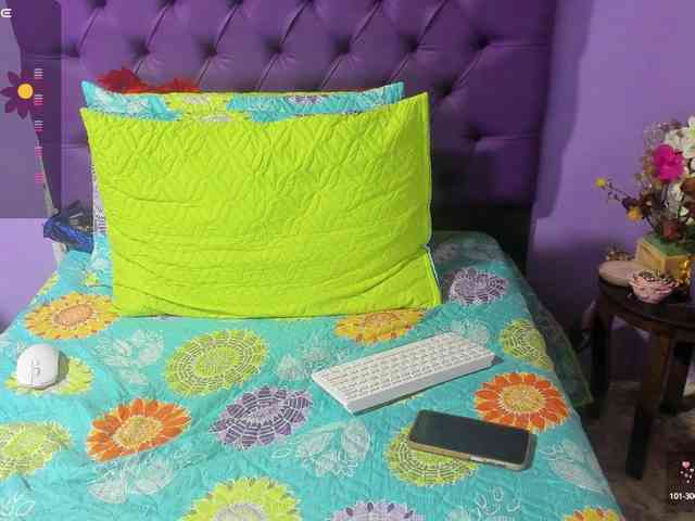 MargothClain webcam