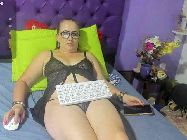 MargothClain webcam